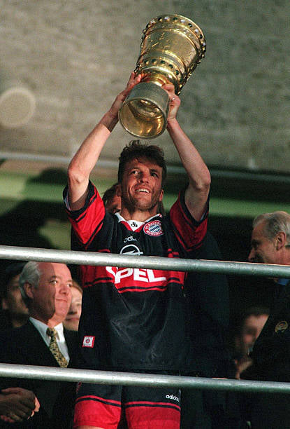 Bayern Munich 1997-98 extérieur