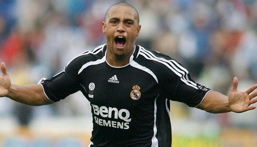 Real Madrid 2006-07 extérieur